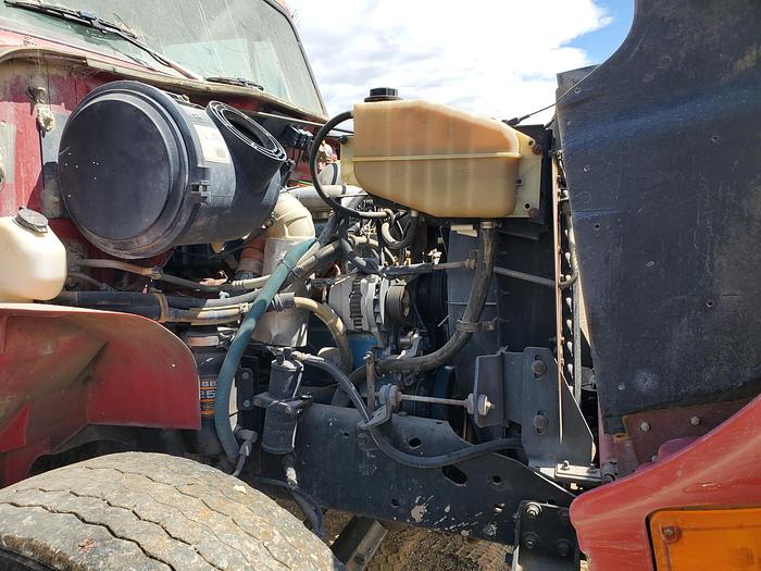 Used International Bale Retriever Truck for Big Square Bales