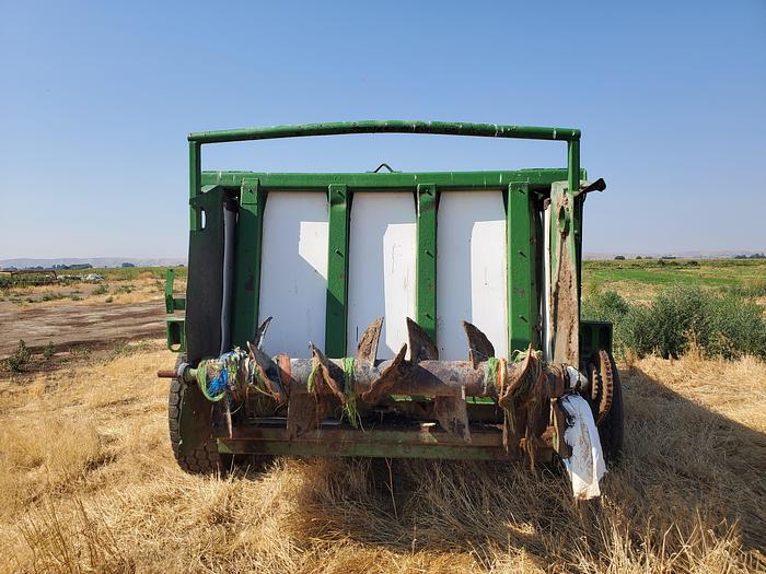 Used Frontier MS1455H Manure Spreader