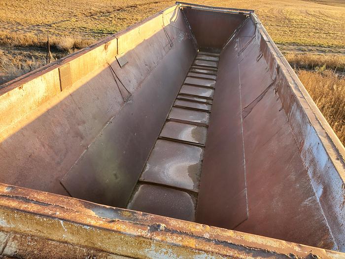 Used 30' Asphalt Trailer