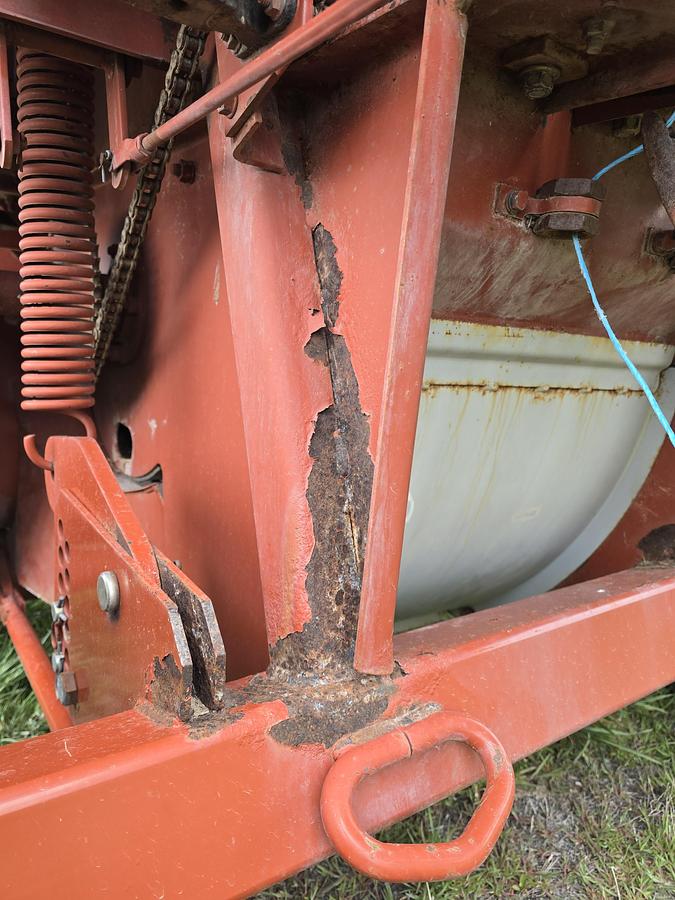 Used 2003 Hesston 4655 Baler