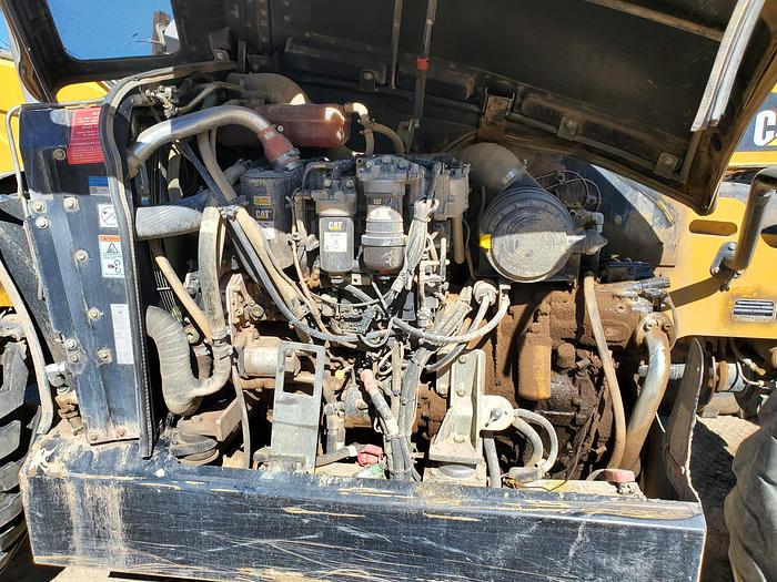 Used 2015 Cat TH407C Telehandler - 3500 hrs