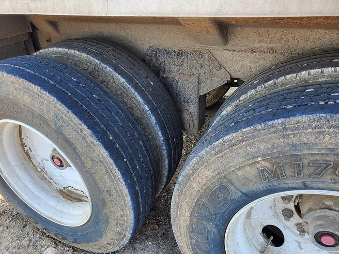 Used 1993 Beall 42 cyd Belly Dump Trailer