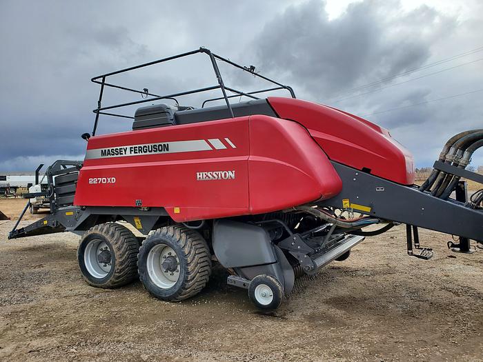 Used Massey 2270 Baler + Staheli DewPoint 6210 Steamer