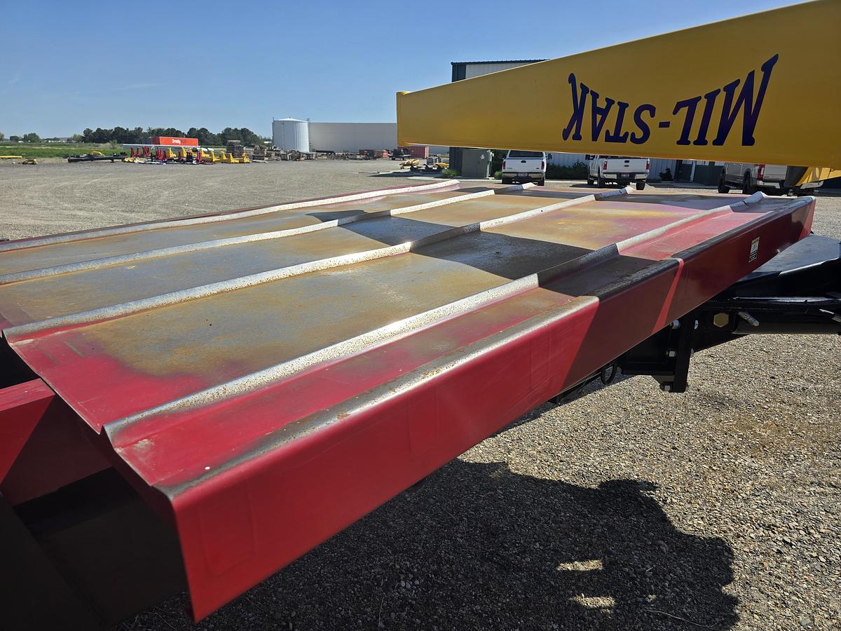 Used Mil-Stak PT/2016 Bale Stacker ** Factory Rebuilt **