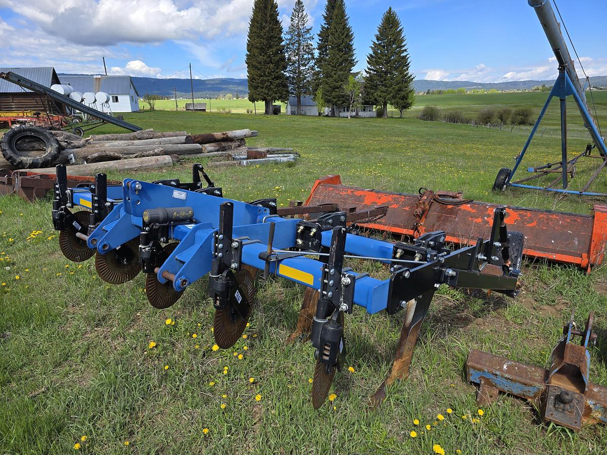 Used Blu-Jet Sub Tiller II Ripper - 5 Shank