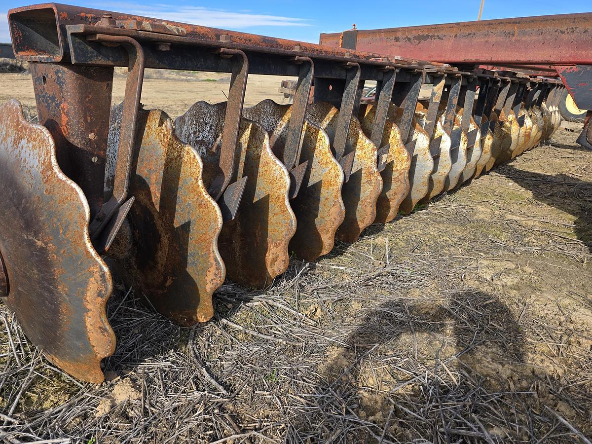 Used 21' International Offset Disk