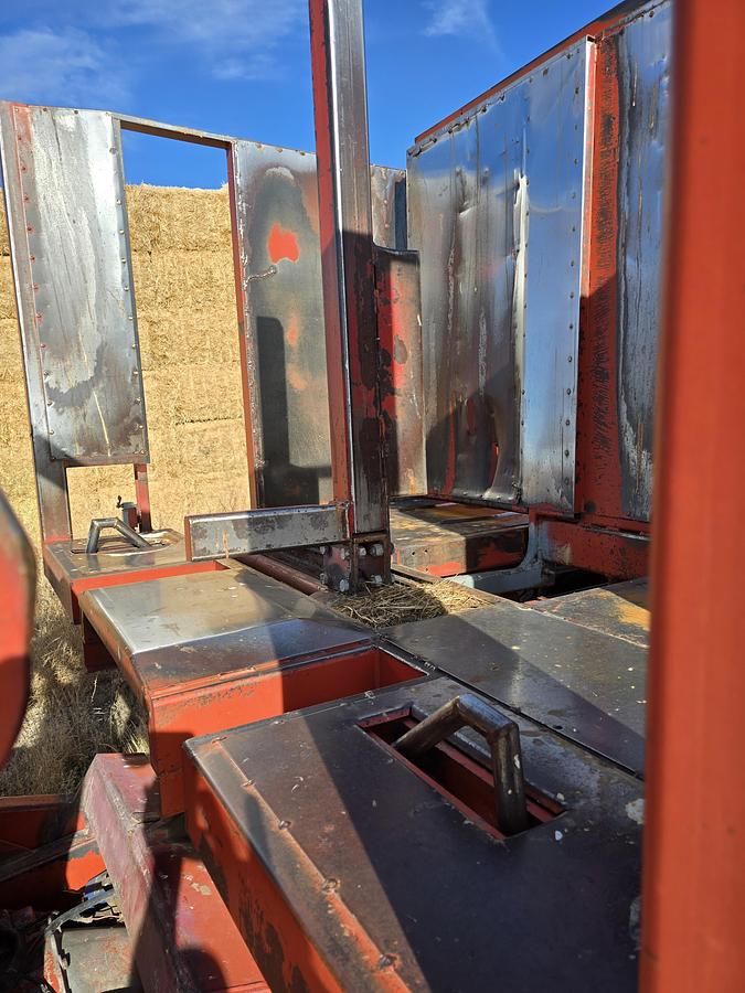 Used Freeman 5000 Bale Stacker