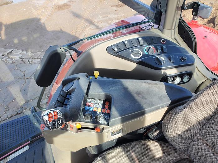 Used 2014 Case IH Magnum 250 CVT Tractor w/ 1900 hrs