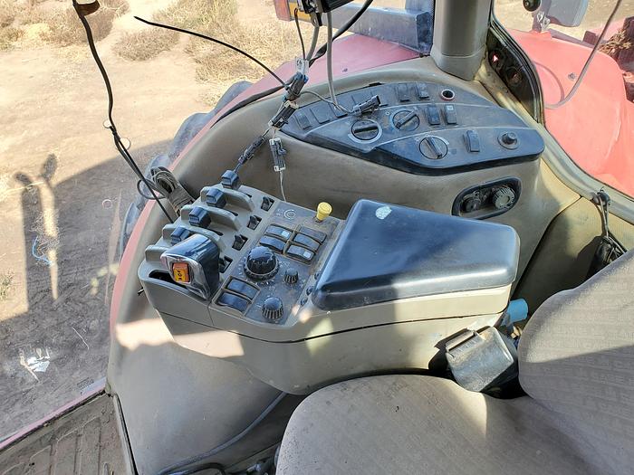 Used 2006 Case MX305 Tractor