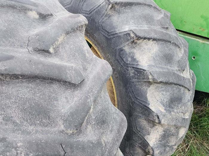 Used 1993 John Deere 8570 Tractor