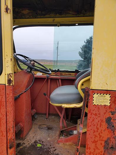 Used New Holland 1048 Balewagon