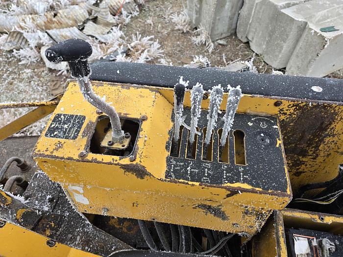 Used John Deere 210LE Skip Loader w/ Skid Steer Attach