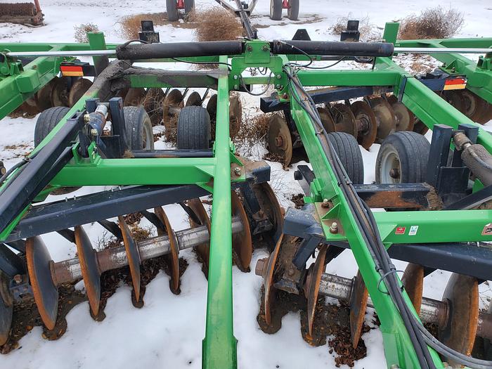 Used 32' Frontier TM5132 Heavy Tandem Disk