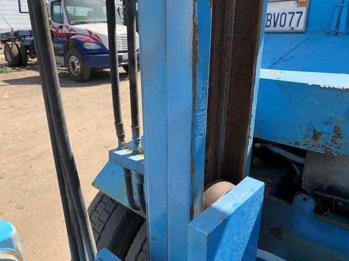 Used 1980 Hay Hog Hay Squeeze