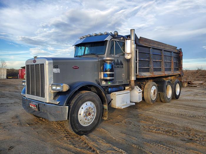 Used 1990 Peterbilt 379 Dump Truck