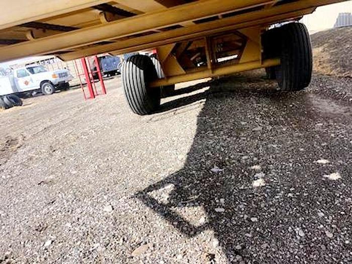 Used NewHouse C5000 Bale Processor / Feeder ** Excellent Condition **