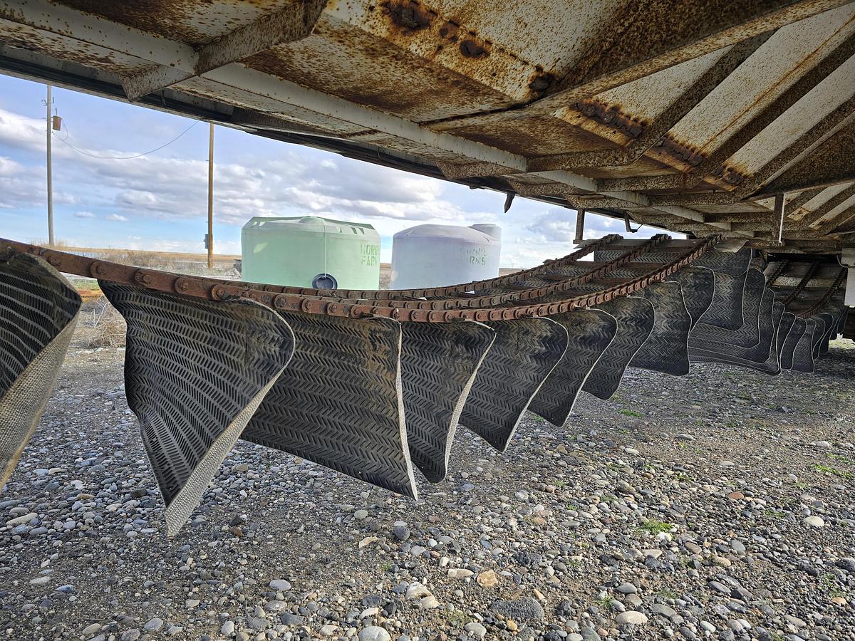 Used 50' Exel Belt Trailer