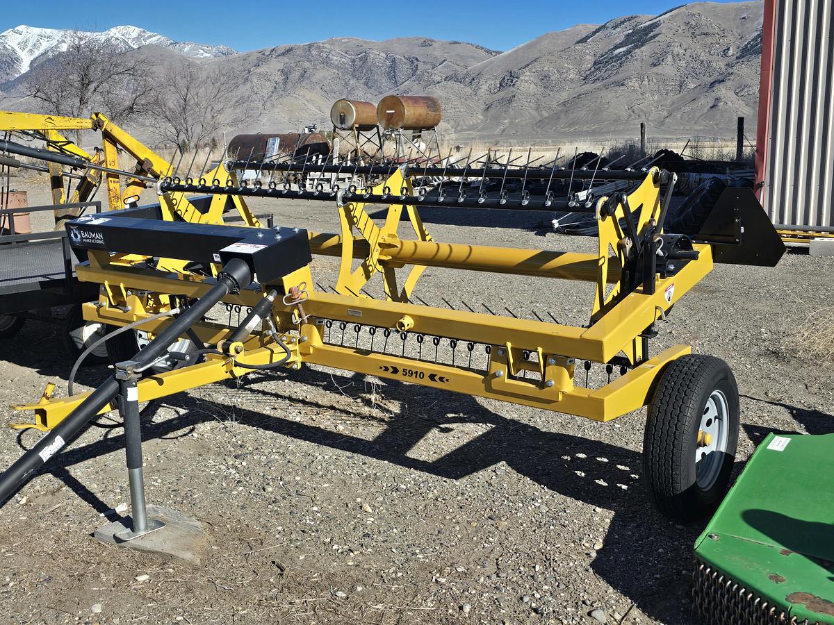 Used Bauman 5910 Hay Fluffer