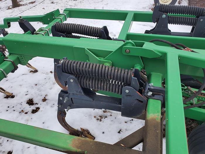 Used Great Plains VT7300 Disk Ripper / Vertical-Till