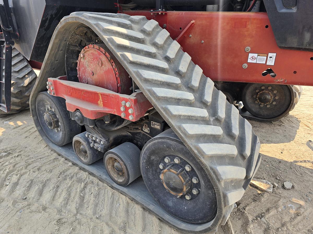 Used 2014 Versatile 450DT Tractor w/ 5000 hrs