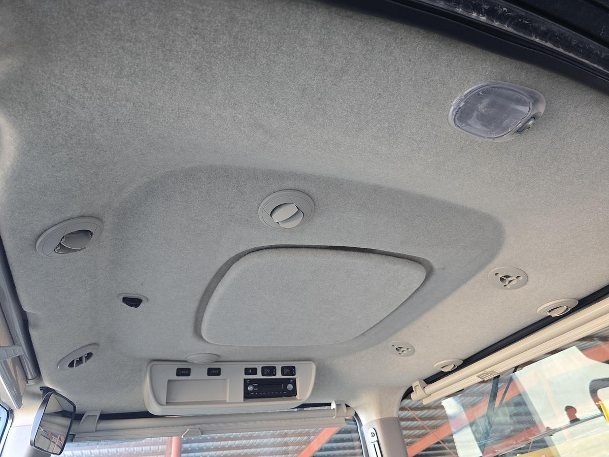 Used 2020 John Deere 8320R Tractor w/ 800 hrs