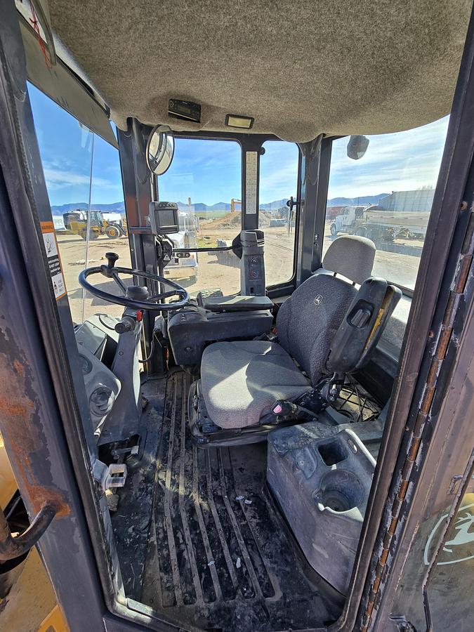 Used 2010 John Deere 644K Wheel Loader