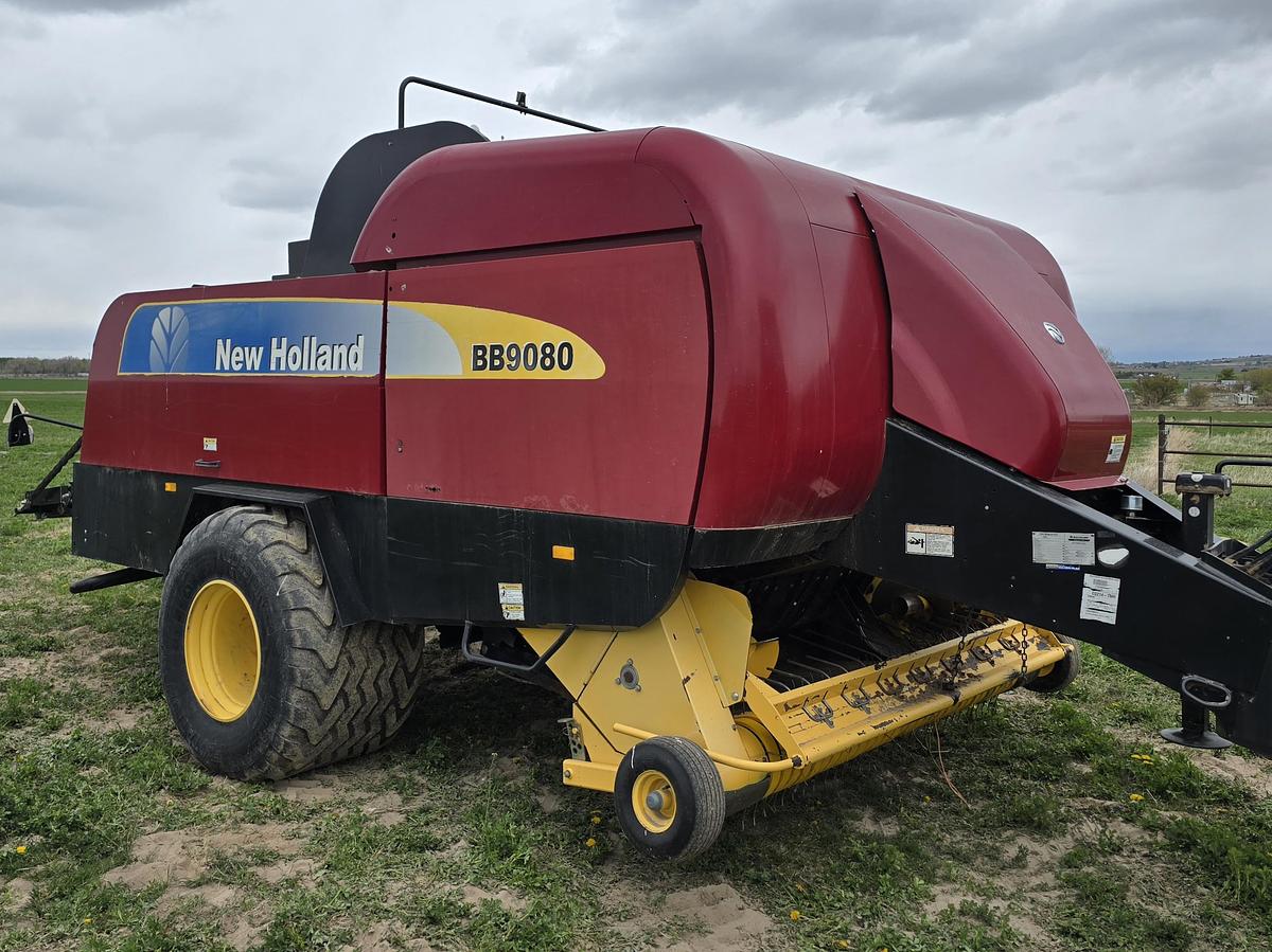 Used 2012 New Holland BB9080 3x4 Baler ** Only 10k Bales **