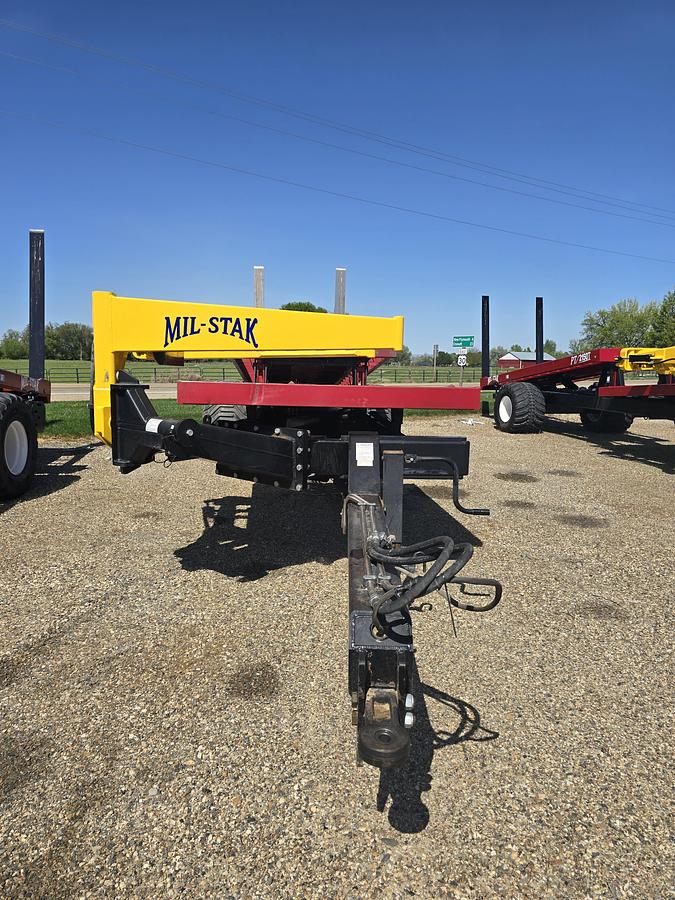 Used Mil-Stak PT/2016 Bale Stacker ** Factory Rebuilt **