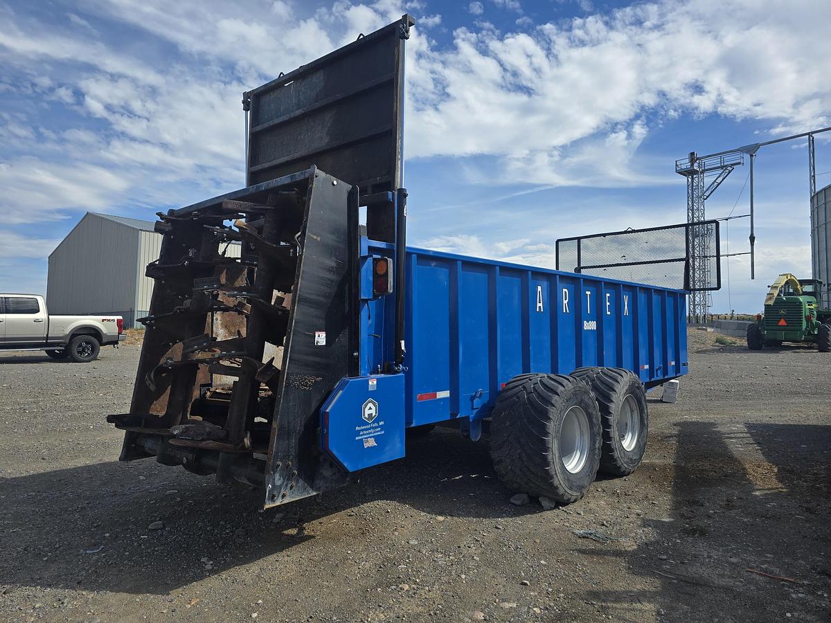 Used 2021 Artex SBX800 Manure Spreader