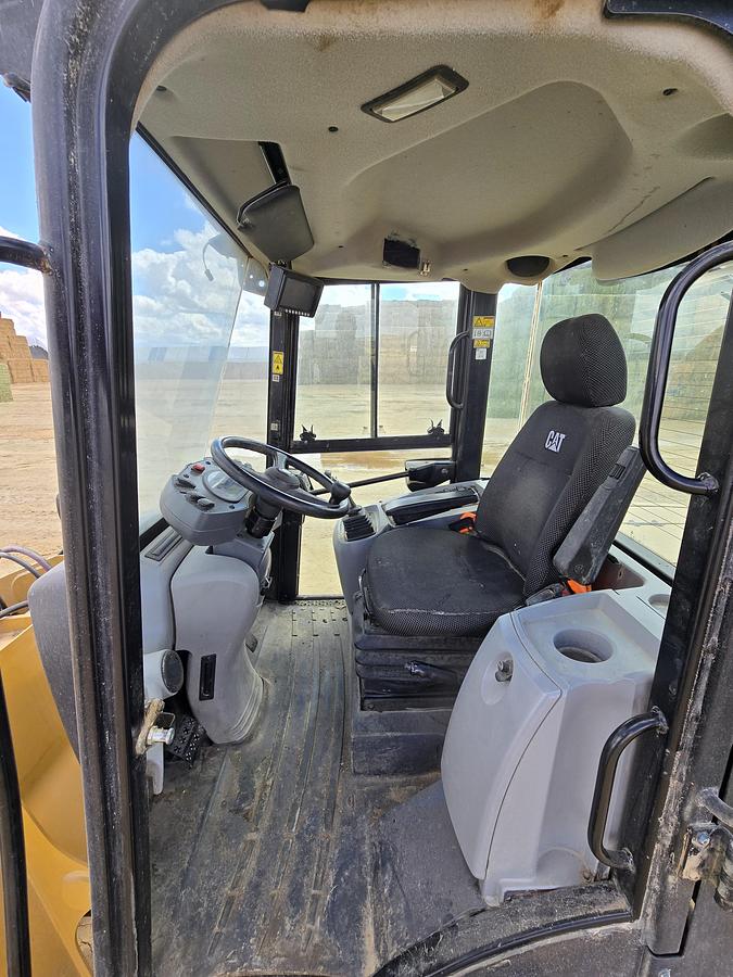 Used 2023 Caterpillar 910 Wheel Loader ** Going to Auction **