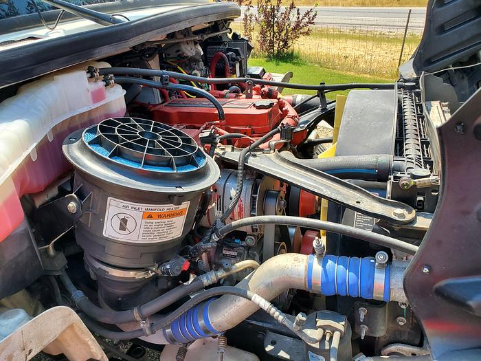 Used 2017 26' Freightliner Reefer Truck