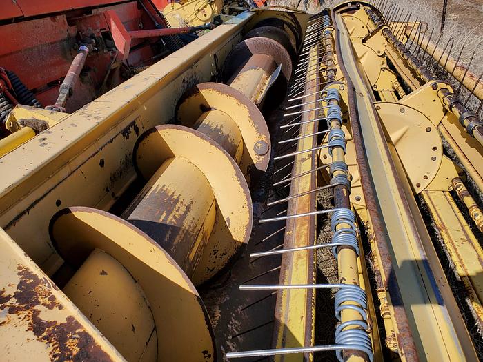 Used 14' New Holland 1118 Windrower