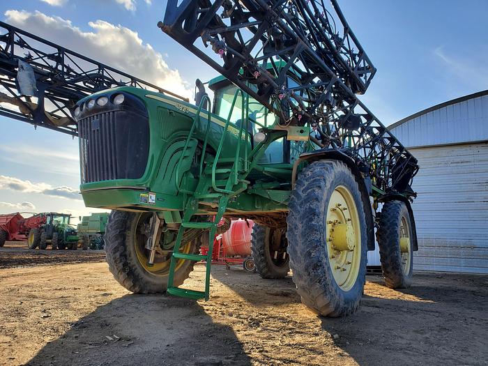 Used 2006 John Deere 4920 Sprayer w/ 4000 hrs