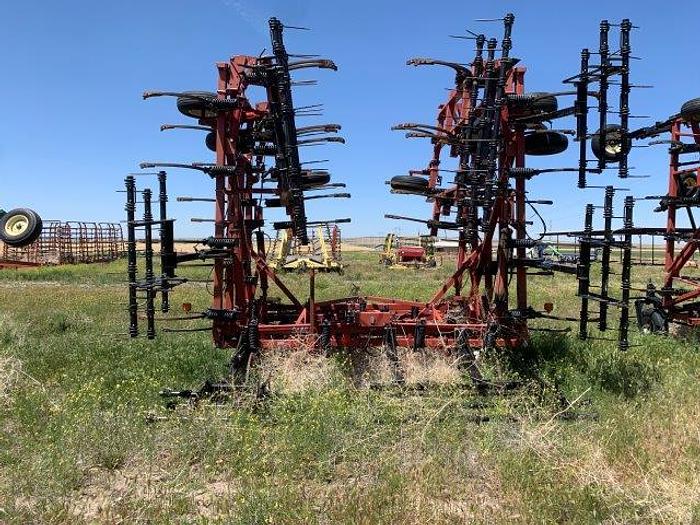 Used Case IH 5850 Chisel Plow 49ft.