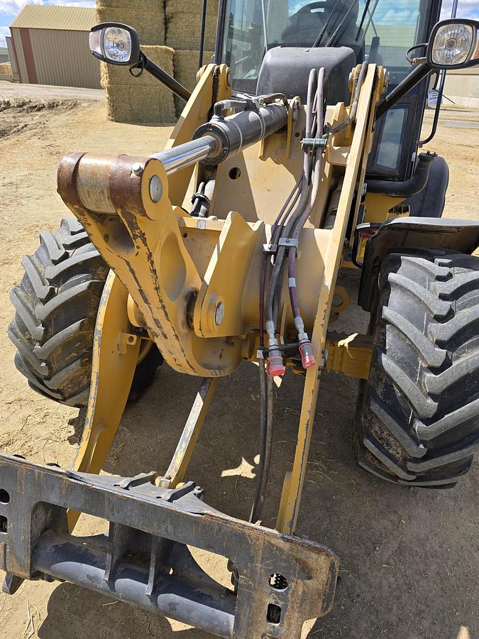 Used 2022 Caterpillar 908M Wheel Loader ** Going to Auction **