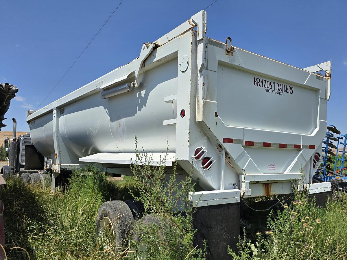 Used 2017 32' Brazos End Dump Trailer