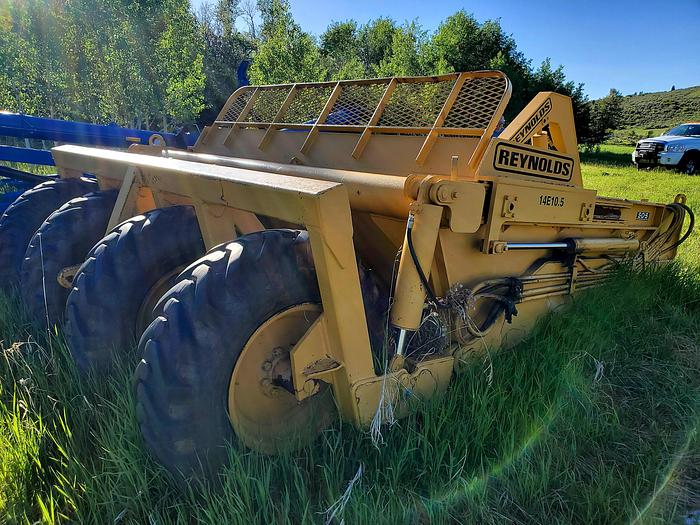 Used 14 cyd Reynolds Scraper