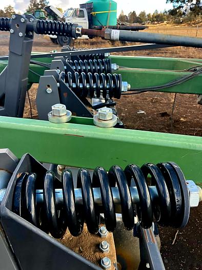 Used 2017 12' Wishek 842N Offset Disk