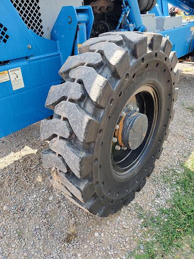 Used 2006 Genie GTH-1056 Telehandler w/ 3800 hrs