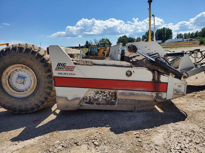 Used Big Bud 525/50 Tractor + 25 cyd Scraper w/ GPS