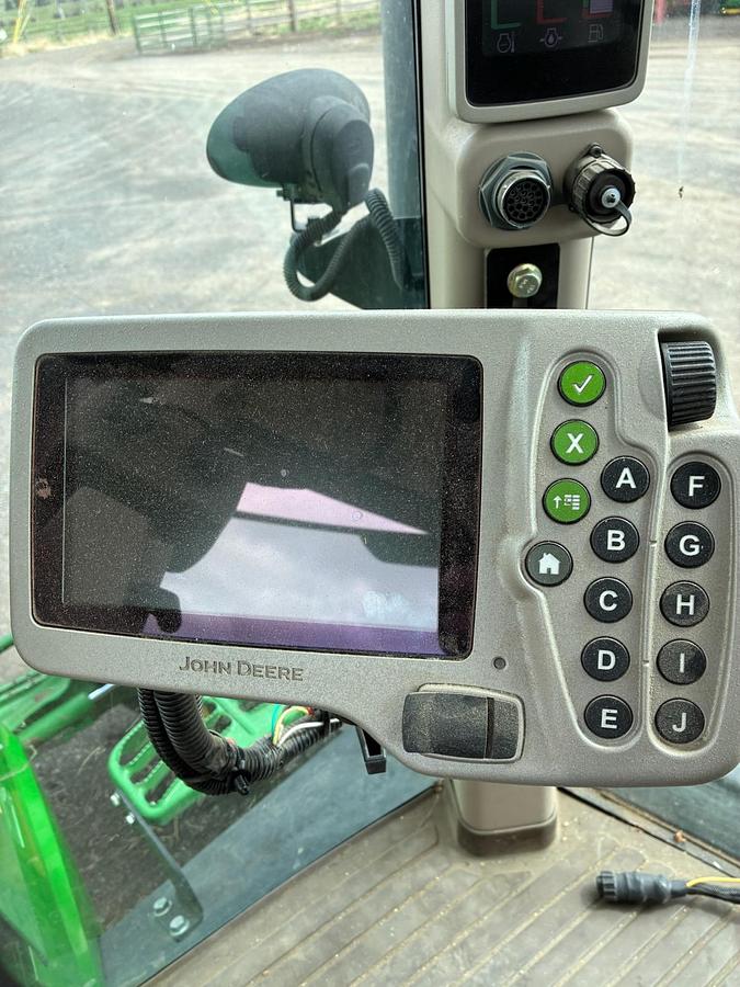 Used 2012 John Deere 7260R Tractor w/ 4500 hrs + IVT Transmission