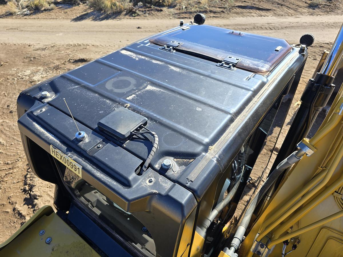 Used 2018 Caterpillar 320 Excavator w/ Thumb