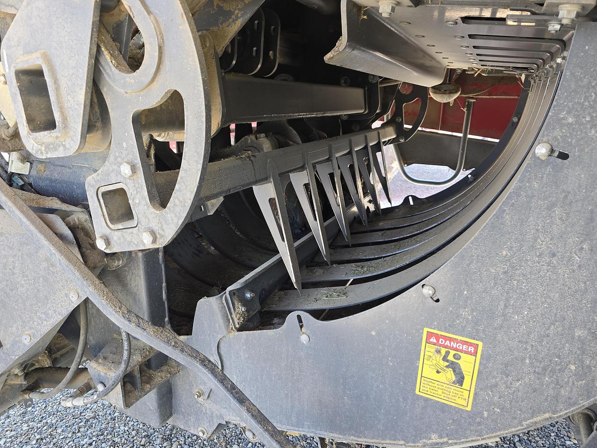 Used 2016 Massey Ferguson 2270 Baler w/ 25k Bales