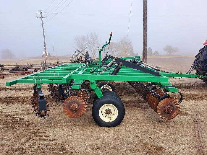 Used 30' Great Plains 3000TT Vertical Tillage