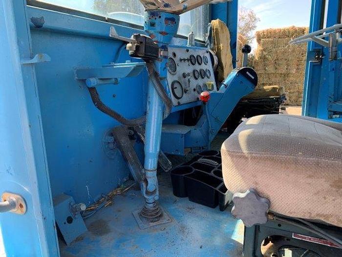 Used 1980 Hay Hog Hay Squeeze