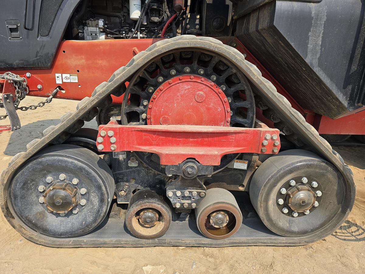 Used 2014 Versatile 450DT Tractor w/ 5000 hrs