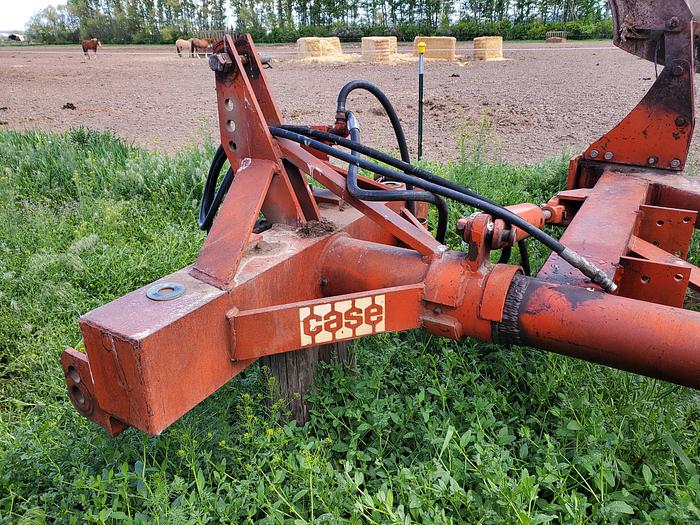 Used Case 5156 Plow - 5 Bottom
