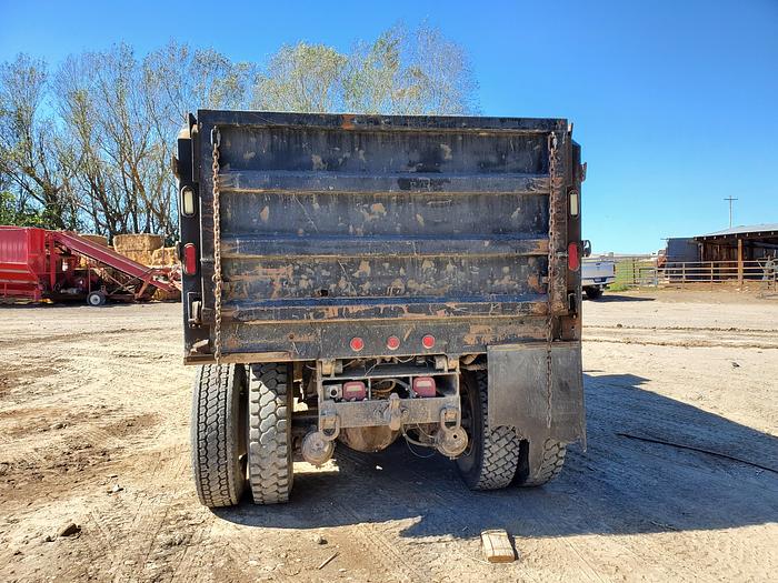 Used 2000 International 4900 Dump Truck