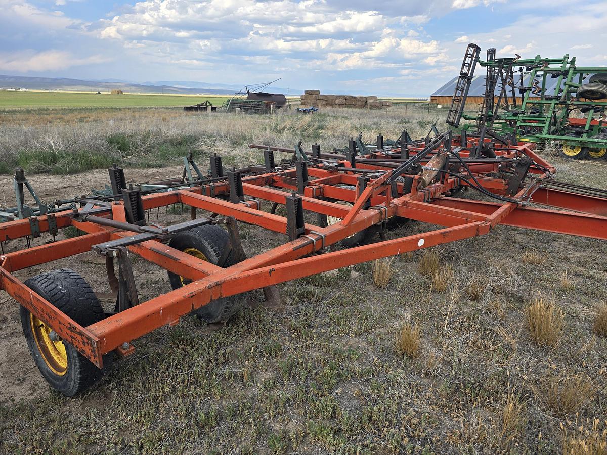 Used 30' Chisel Plow