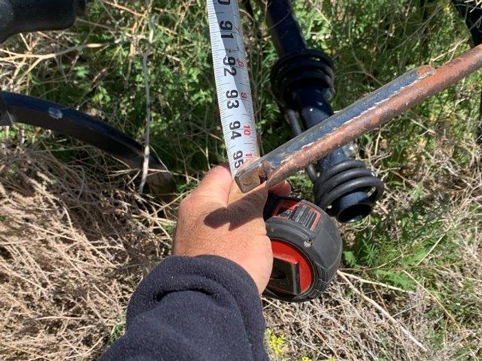 Used 2003 John Deere 2400 3-Section Chisel Plow 31'